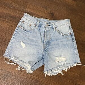 Levi’s vintage Jean shorts size 25 light blue